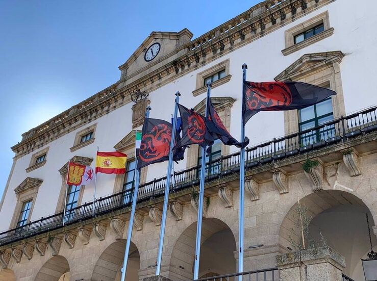 Junta Electoral archiva denuncia del PSOE contra alcalde Cceres por anuncios en campaa