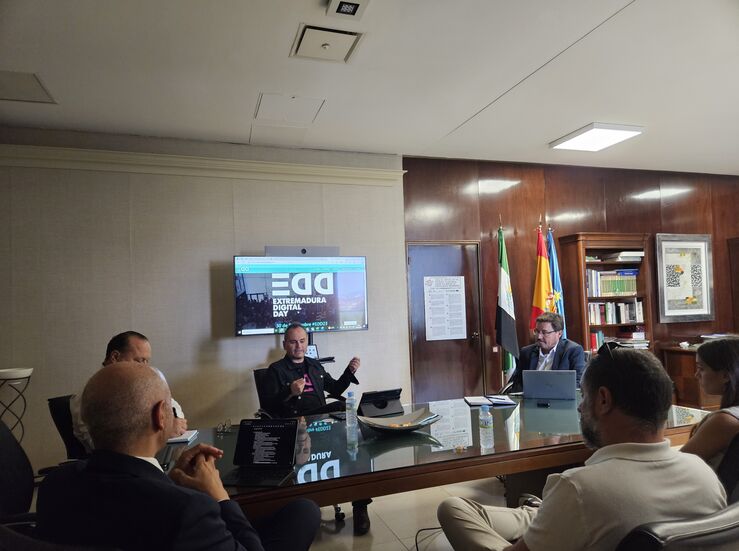 La Consejera de Economa apoya el evento tecnolgico EDD Extremadura Digital Day 2023