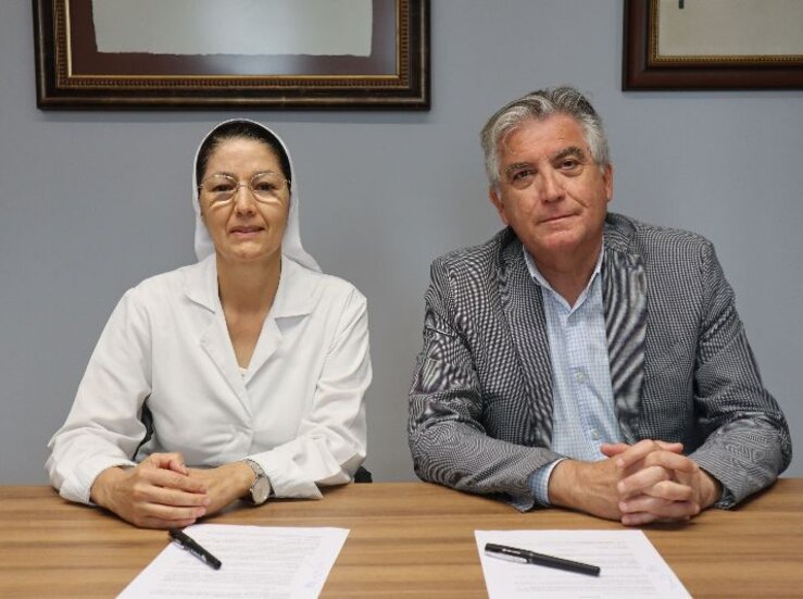 Fundacin CB concede 10000 euros a la Residencia Hogar Lisardo Snchez de Badajoz