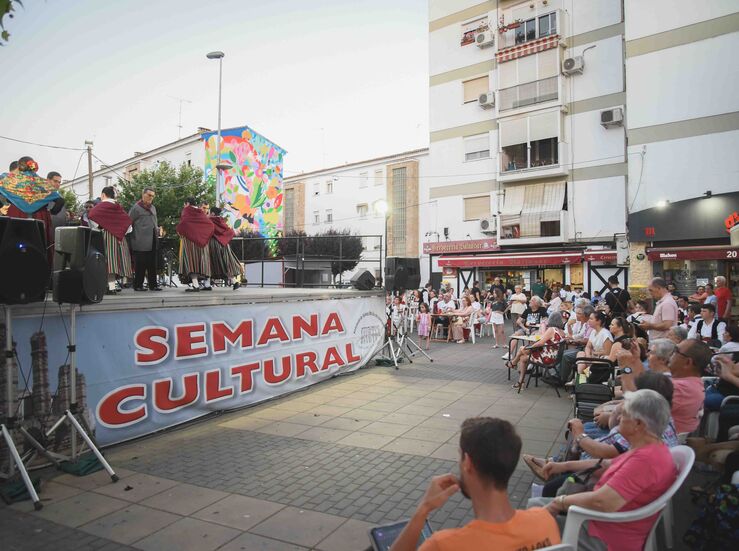 AAVV de Mrida contarn con ayudas de 1000 euros para realizar las Semanas Culturales