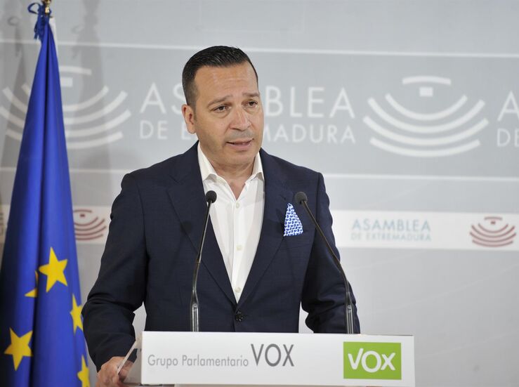 Vox subraya que gracias al gobierno bipartito el paro baja ms rpido en Extremadura
