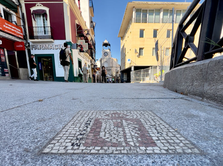 Catorce placas de mosaico sealizarn el Via Martyrum de Santa Eulalia en Mrida 