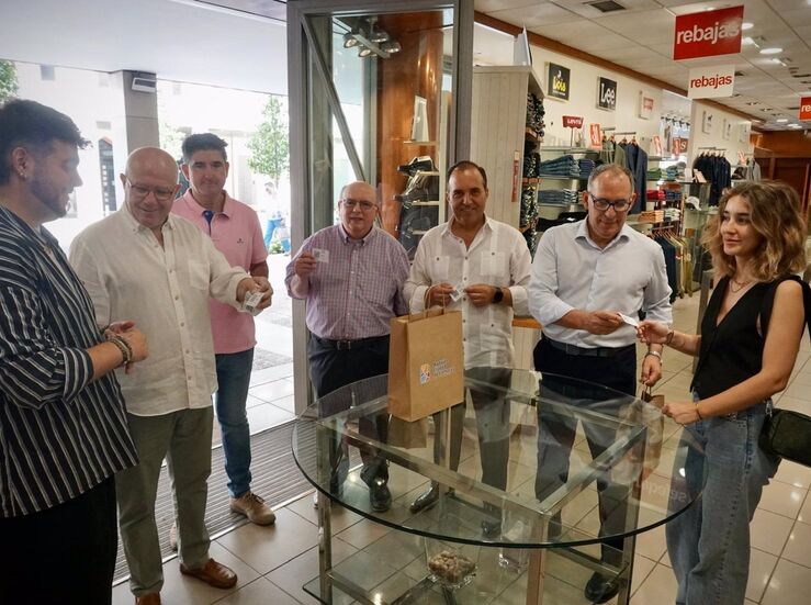 Una campaa fomentar el comercio en Menacho y el Casco Antiguo de Badajoz