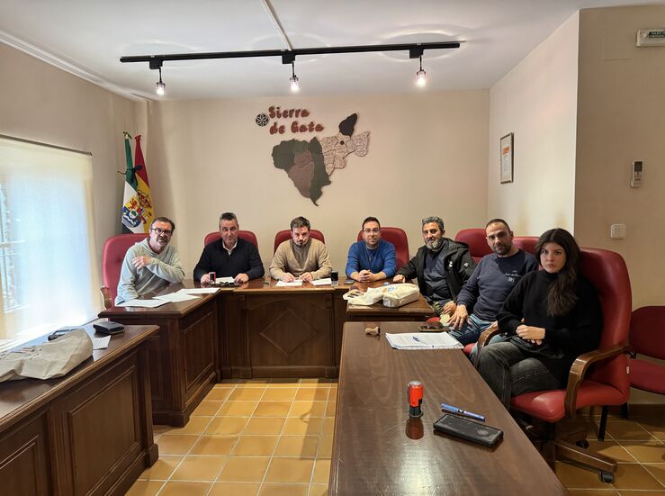 Alcaldes de siete municipios de Sierra de Gata se oponen de forma firme a proyecto minero