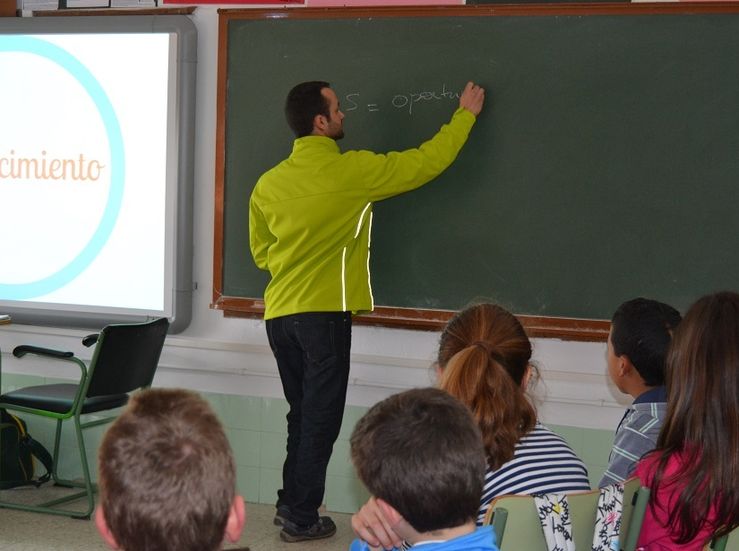 ANPE urge extender reconocimiento econmico de tutoras a todos los docentes Extremadura