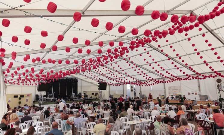 El Ayuntamiento de Merida publica bases para instalación casetas y atracciones en Feria de Septiembre.