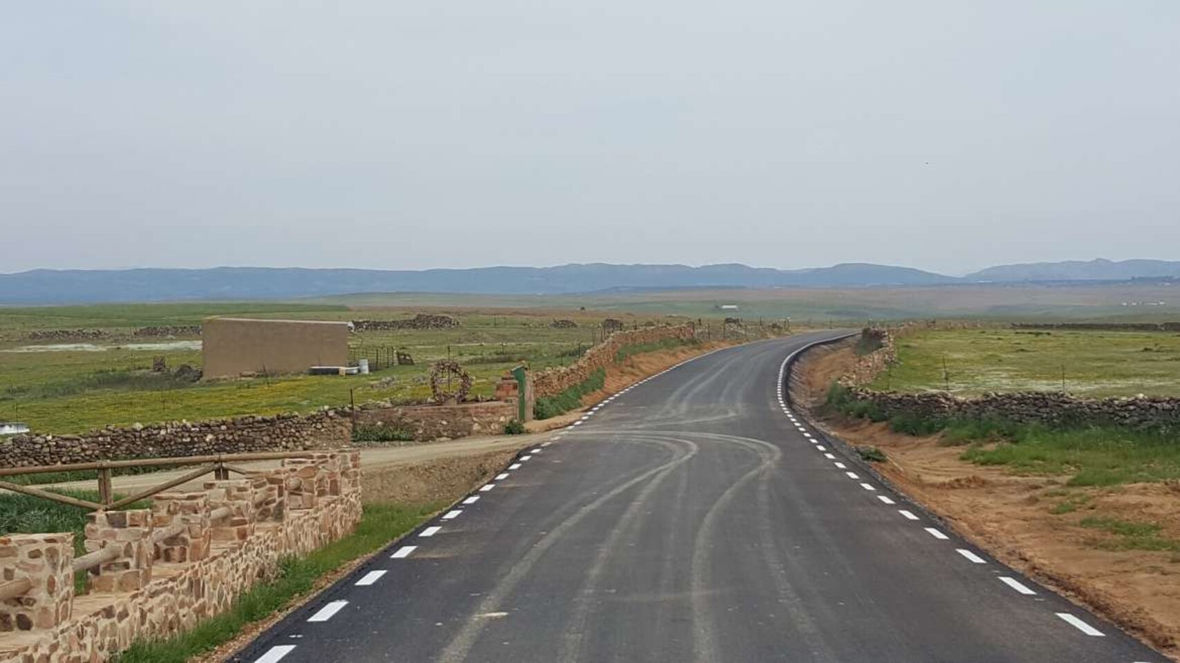 Extremadura Contratará Obras Acondicionamiento Y Mejora Caminos Rurales Por 950000 Euros